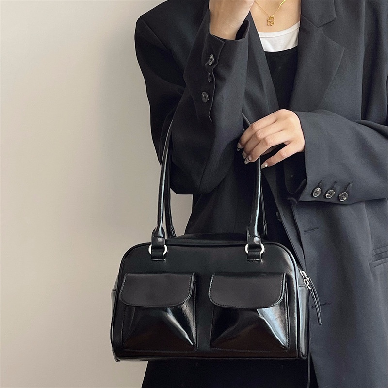 กระเป๋าใต้วงแขนความจุขนาดใหญ่กระเป๋าโท้ทสำหรับพร็อพย้อนยุคเรียบง่ายกระเป๋าสะพายแฟชั่นแมทช์ง่าย