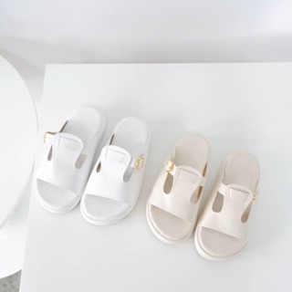 พร้อมส่ง!! รองเท้าพื้นนิ่มมากๆ ใส่น่ารักๆ รุ่น nikky