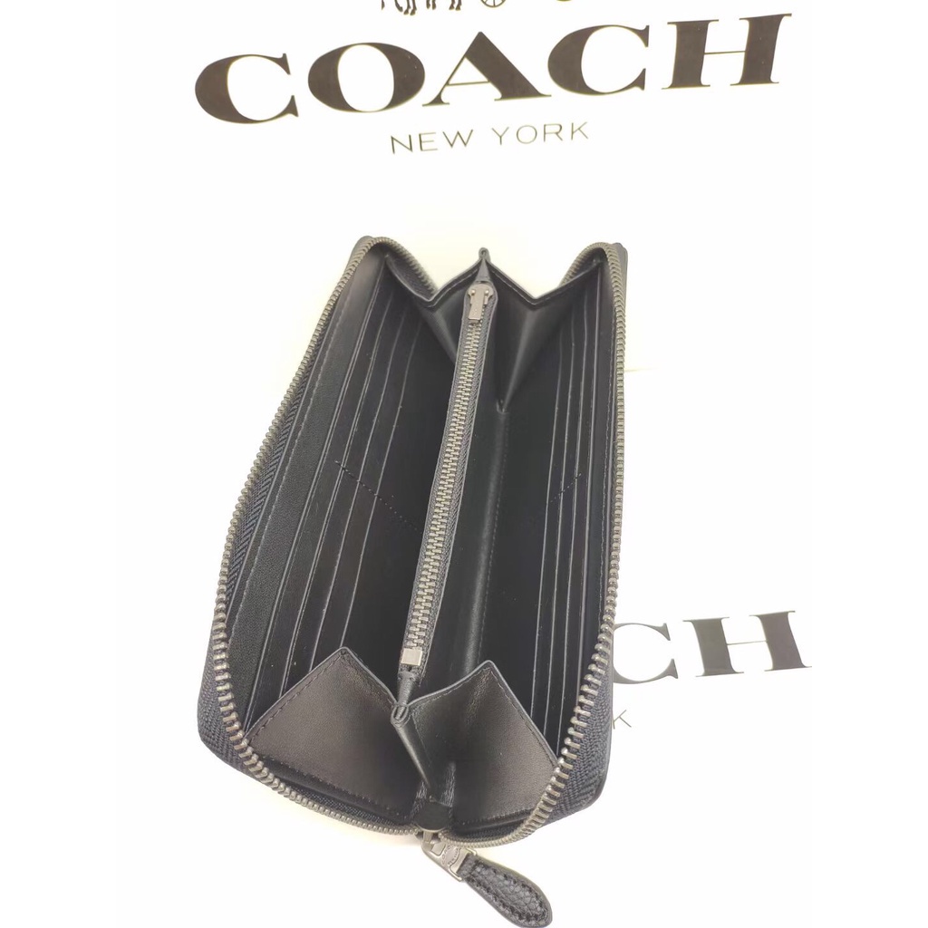 coach-c5447-c5615กระเป๋าสตางค์ผู้หญิง-กระเป๋าสตางค์ซิปยาว-รูปแบบไดโนเสาร์-สไตล์กราฟฟิตี