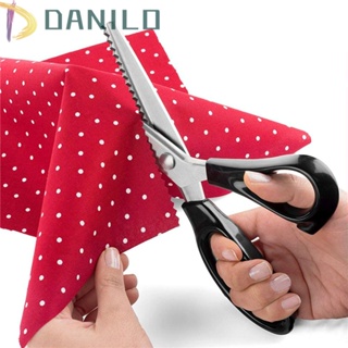 Danilo อุปกรณ์กรรไกรสําหรับใช้ในครัวเรือนกรรไกรซิกแซ็กเย็บผ้า 23.5ซม.DIY