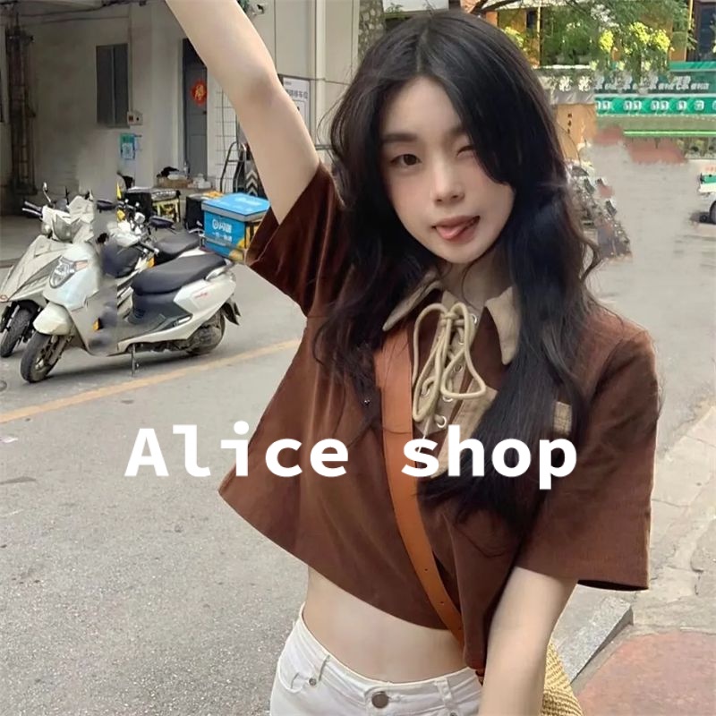 alice-เสื้อยืด-เสื้อผ้าแฟชั่นผู้หญิง-อเมริกัน-วินเทจ-เสื้อยืด-ทันสมัย-korean-style-ทันสมัย-สไตล์เกาหลี-a23k036-36z230909