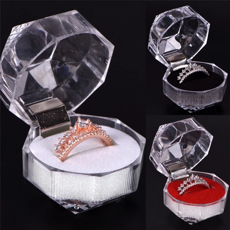 กล่องเครื่องประดับ-แหวนหมั้น-ต่างหู-แหวนแต่งงาน-แบบใส-หลายสไตล์-แนวโรแมนติก-เหมาะกับของขวัญ