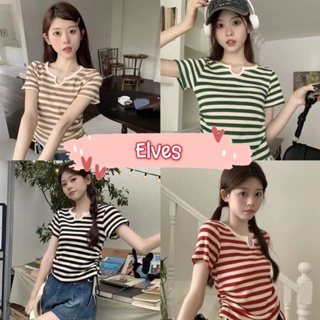 Elves✨พร้อมส่ง✨   เสื้อไหมพรม เว้าวีตรงคอ แขนสั้น ดีเทลลายทาง ~M0127-1~ -C