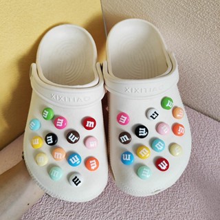 Jibitz Crocs M&amp;M Beans Jibits Charm ช็อคโกแลต ลูกอม ลูกอม จิ๊บบิต น่ารัก จี้รองเท้า สําหรับผู้หญิง เครื่องประดับตกแต่งรองเท้า