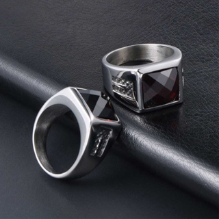 แหวนหมั้นแต่งงาน เหล็กไทเทเนียม สีแดง สีดํา สไตล์พังก์ วินเทจ สําหรับผู้ชาย