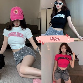 Elves✨พร้อมส่ง✨ เสื้อไหมพรมครอปแขนสั้น คอกลม สกีนตัวอักษร ~3A148~ -C