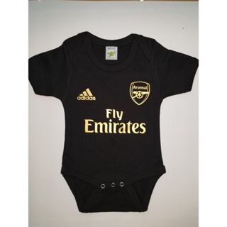 Arsenal ชุดรอมเปอร์เด็กทารก สีดํา แต่งโลโก้ สีทอง QBBS