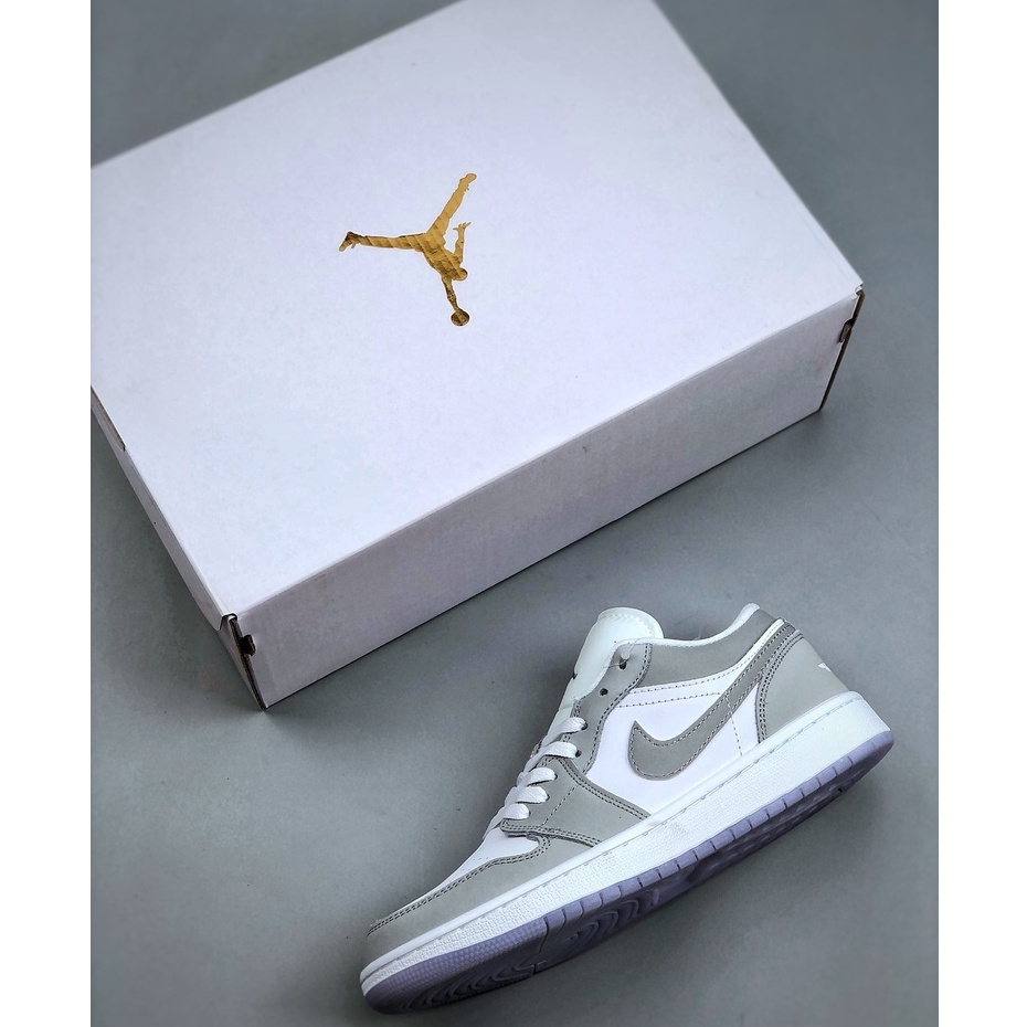 ใหม่-ขายดี-air-jordan-1-low-white-wolf-grey-รองเท้าผ้าใบลําลอง-สําหรับผู้ชาย-ผู้หญิง-เหมาะกับการวิ่ง-เล่นกีฬา-aj1-jordan-1-cq9828-131