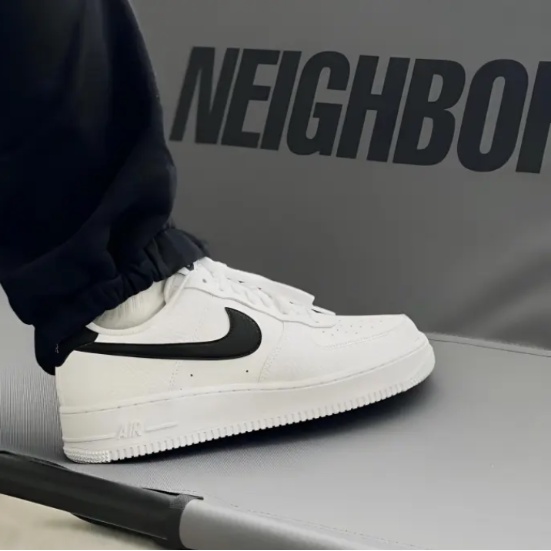 nike-air-force-1-low-white-and-black-รองเท้าผ้าใบ-ct2302-100