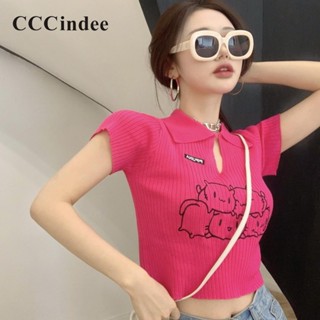 Cccindee เสื้อยืดโปโล แขนสั้น ผ้าถัก เข้ารูป พิมพ์ลาย แฟชั่นใหม่ สําหรับผู้หญิง 2023