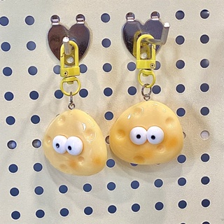 พวงกุญแจชีสตาโตน่ารัก จี้ห้อยกระเป๋านักเรียน ลายการ์ตูนนม สีเหลือง สําหรับคู่รัก