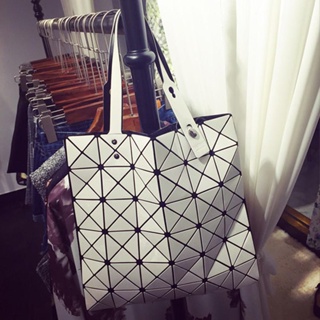 Japanese laser bag 2021 new womens bag geometry ringer handbag single shoulder bag fashion folding ladys bag trend