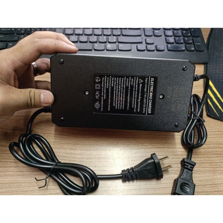 สายชาร์จจักรยานไฟฟ้า-adapter-48v12ah-20ah-เครื่องชาร์จ-แบต-12v-เครื่องชาร์จแบตเตอรี่-จักรยานไฟฟ้า-มีพัดลม-ชาร์จเร็ว-เครื่องชาร์จ