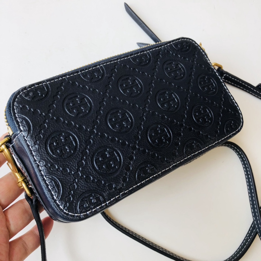 tory-burch-กระเป๋าสะพายข้าง-โมโนแกรม