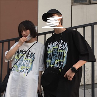 เสื้อยืดแขนสั้น พิมพ์ลายกราฟฟิติตัวอักษร ทรงหลวม ขนาดใหญ่ สไตล์เกาหลี แฟชั่นฤดูร้อน สําหรับผู้ชาย และผู้หญิง