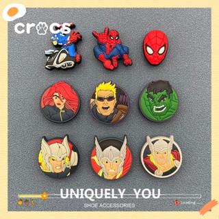 Crocs jibbitz หัวเข็มขัดรองเท้า Marvel series รูรองเท้าหัวเข็มขัด Crocs เสน่ห์การ์ตูนอะนิเมะรองเท้าดอกไม้น่ารักสไตล์เกาหลีรองเท้าแตะตกแต่งหัวเข็มขัดที่ถอดออกได้ดอกไม้รองเท้า