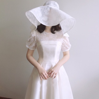 ชุดเดรสแต่งงาน ผ้าซาติน ขนาดเล็ก สีขาว แบบเรียบง่าย สไตล์ฝรั่งเศส เรโทร สําหรับถ่ายภาพ ท่องเที่ยว