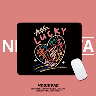 🧁แผ่นรองเมาส์ หนา2-3mm lucky กราฟฟิตี แผ่นรองเมาส์ Mouse Pad แผ่นยางรองเมาส์ กันลื่นขนาด  แผ่นรองเมาส์เกมมิ่ง