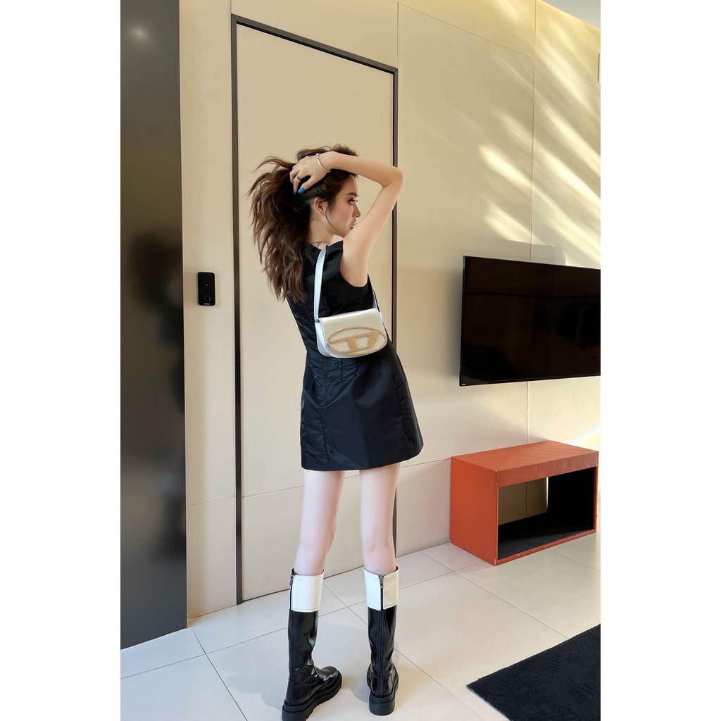 5sos-pra-a-2023-spring-and-summer-new-triangle-vest-dress-metal-triangle-logo-embellishment-fashionable-casual-simple-all-match