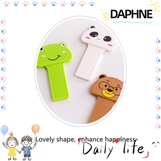 Daphne ฝาครอบที่นั่งชักโครกพลาสติกสําหรับห้องน้ําสะดวกสบาย