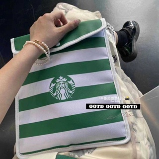 กระเป๋าใส่ ipad  STARBUCK พร้อมส่ง - งานหนัง pu - ใส่ ipad เอกสาร A4 ได้ - มีช่องแบ่งด้านใน - ขนาด 31×26 cm