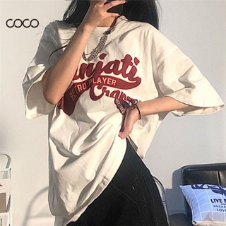 Coco~เสื้อยืด ท็อปส์ซูหลวม สไตล์อเมริกันแขนสั้นพิมพ์วินเทจ เสื้อผ้าแฟชั่นสตรี