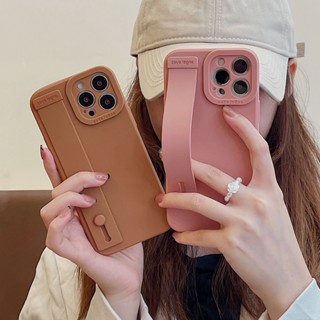 Compatible For iPhone 15 14 Pro Max 13 12 mini 6S 6 7 8 Plus 11 Pro X XR XS Max se 2020 เคสโทรศัพท์มือถือ ซิลิโคน พร้อมสายคล้องข้อมือ สีพื้น เรียบง่าย สําหรับ