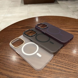 สครับ แหวนเลนส์โลหะ ปุ่มโลหะ บางเฉียบ เคสแข็ง เคส compatible for Apple 13 Shield Magnetic Case for iPhone 14 Pro max ใส caseIP12 เคสiPhone12promax เคสไอโฟน14 กันกระแทก 14plus cases