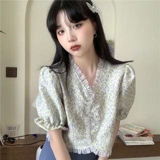 เสื้อเชิ้ตลายดอกไม้สไตล์พระราชวังวินเทจเสื้อเชิ้ตผู้หญิงแบบสั้นสำหรับฤดูร้อน2021เสื้อทรงหลวมเก๋สไตล์ฝรั่งเศสแบบใหม่