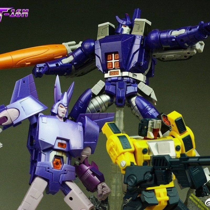 new-product-in-stock-fanstoys-transformers-mp-toy-robot-ft16m-metal-color-shattering-sd36