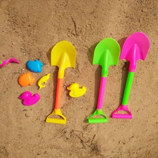 พลั่วขุดทราย ของเล่นชายหาด สําหรับเด็ก