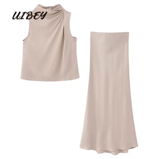 Uibey ขายส่ง เสื้อท็อป คอปก ผ้าไหมซาติน จีบรอบ + กระโปรง 3589