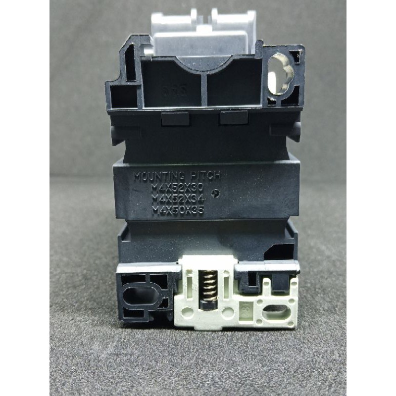 จากไทย-แมกเนติกคอนแทกเตอร์-magnetic-contactor-รุ่น-sn10-220v