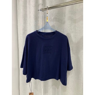 GPJH MIU MIU 2023 spring and summer new new color dark blue letter cloth decorative logo round neck five-quarter sleeve T-shirt fashion all-match