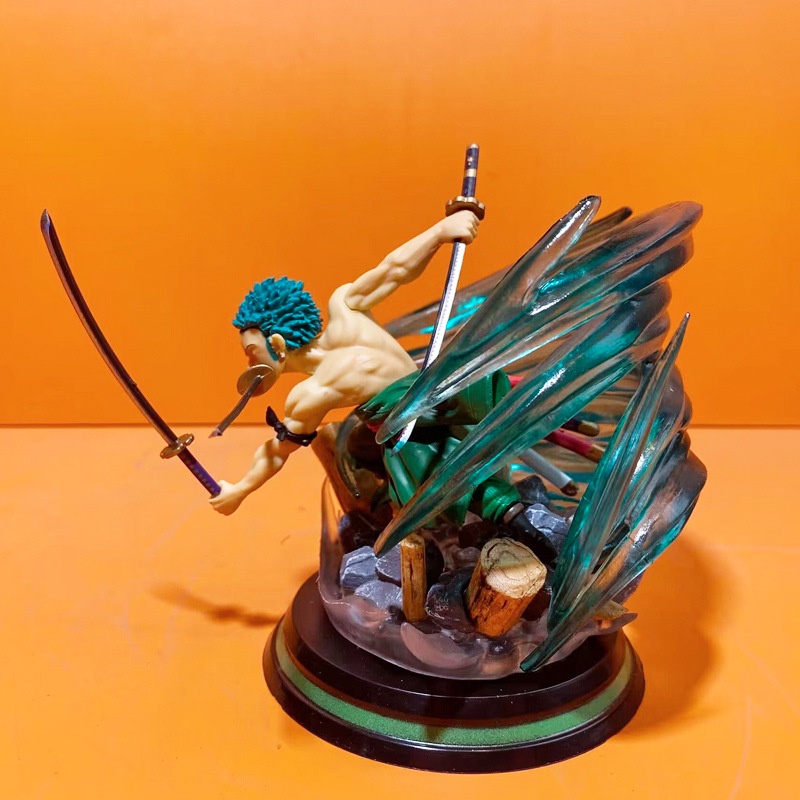 new-product-in-stock-pirates-go-to-gk-q-version-hand-run-tornado-hand-run-solon-w17-two-years-later-grass-regiment-solon-statue-model-9khh