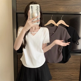 【Tshirt Oversize】เสื้อยืดแขนสั้น คอวี ทรงหลวม พลัสไซซ์ แฟชั่นเกาหลี (40-150 กก.)