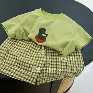 พร้อมส่ง ขายดี เสื้อยืดแขนสั้น ผ้าฝ้าย 100% สีเขียวมัทฉะ และกางเกงขาสั้น ลายสก๊อต ระบายอากาศ สองชิ้น แฟชั่นฤดูร้อน สไตล์เกาหลี ญี่ปุ่น สําหรับเด็กผู้ชาย