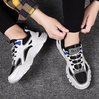 O.O fashion   รองเท้าผ้าใบผู้ชาย รองเท้าลำลองผู้ชาย  ผ้าใบแฟชั่น สไตล์เกาหลี กีฬากลางแจ้ง ทำงาน ลำลอง รุ่นใหม่ ทันสมัย Stylish พิเศษ D93D0ES 37Z230910