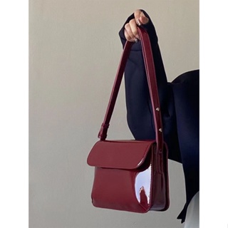 Vintage Red Patent Leather Small Square Bag Underarm Bag 2022 New Fashion All-match Japanese and Korean Style Elegant Shoulder Bag Crossbody Bag