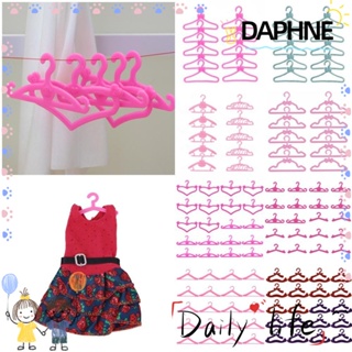 Daphne อุปกรณ์เสริมไม้แขวนเสื้อพลาสติกสีชมพูสําหรับตกแต่งบ้านตุ๊กตา 1:6 Scale 10/20ชิ้น