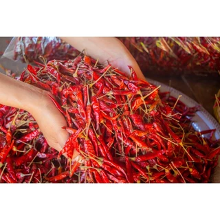 พริกแห้ง พริกจินดา พริกส้มตำ เผ็ดสะอาด ผลิตภัณฑ์ชาวบ้านศรีสะเกษ  ขนาดครึ่งกิโลกรัม 500g. photo