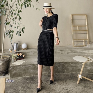 Yujie Fan Fried Street High-end Temperament Niche Short Top Black Long Dress Two-piece Womens Summer Wear Slim Dress