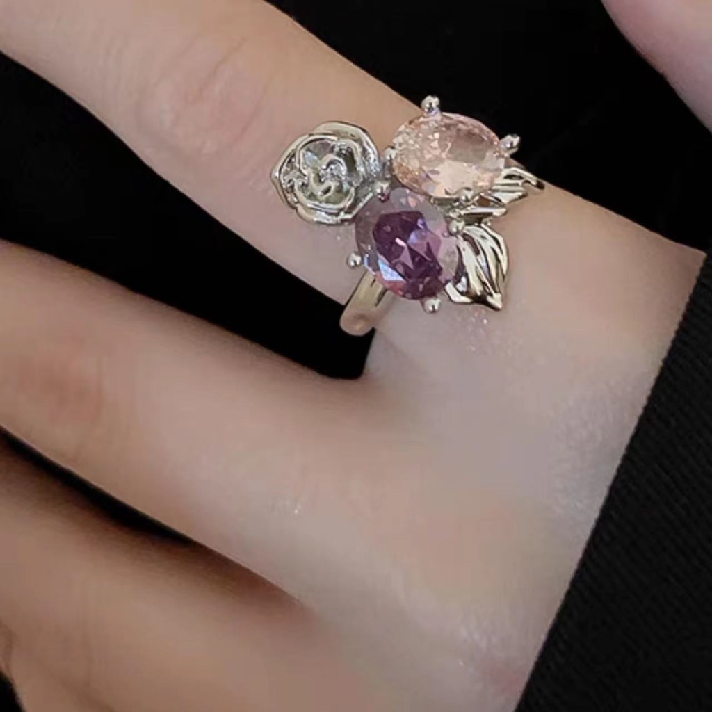 แหวนเพทาย-รูปดอกคามิเลีย-สีชมพู-สีม่วง-หรูหรา-ระดับไฮเอนด์