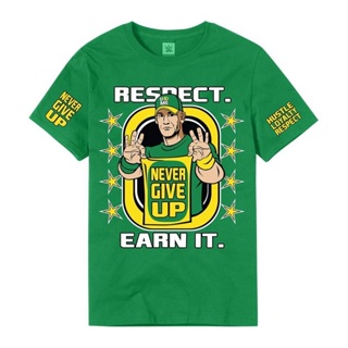 2023 เสื้อยืดผ้าฝ้ายใหม่ [hot Wwe tshirt] เสื้อยืดแขนสั้น พิมพ์ลาย WWE - John Cena "Earn The Day" ของแท้ เสื้อยืดแฟชั่นล