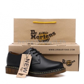 ภาพหน้าปกสินค้า ชายรองเท้ามาร์ติน Martin Shoes 34~46 รองเท้าผู้ชายขนาดใหญ่ ซึ่งคุณอาจชอบราคาและรีวิวของสินค้านี้