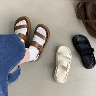 รองเท้าเข็มขัดคำเดียวสไตล์ฮาราจูกุญี่ปุ่นฤดูร้อนพื้นหนานักเรียนชายหาดรองเท้าแตะโรมันผู้หญิง
