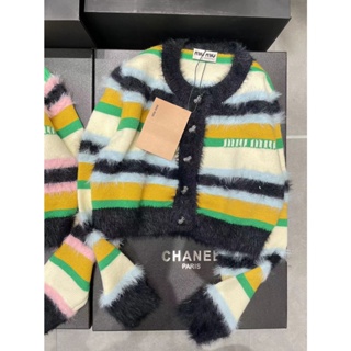 9Q0O MIU MIU 2023 autumn and winter New letter embroidery French yellow green striped woolen short cardigan fashionable all-match sweater for women