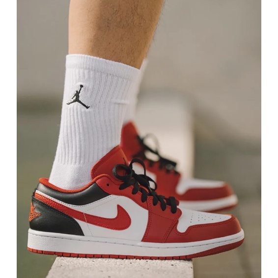 nike-air-jordan-1-low-black-toe-ของแท้-100