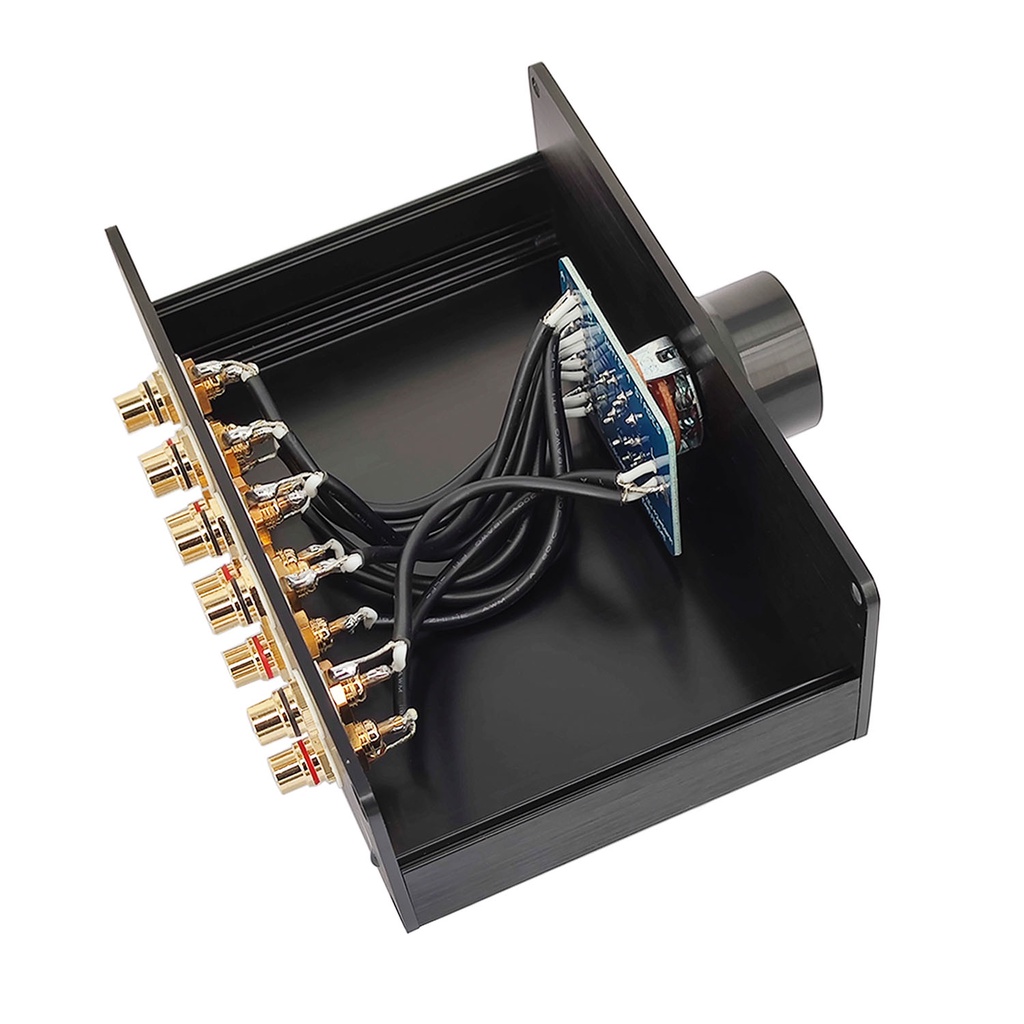 4 In 1 Out 1 In 4 สวิตช์แยกสัญญาณเสียง INPUT RCA เข้า 3 ออก 3 | Shopee ...