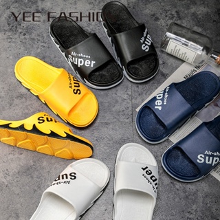 YEE Fashion Yee Fashion  รองเท้าแตะชาย เท่ๆ  ชาย แตะ แตะยางนิ่มแบบสวมรัดส้น หัวโต กลางแจ้ง รองเท้าชายหาด TX23051910 Trendy Unique สไตล์เกาหลี Stylish D25E030 37Z230910
